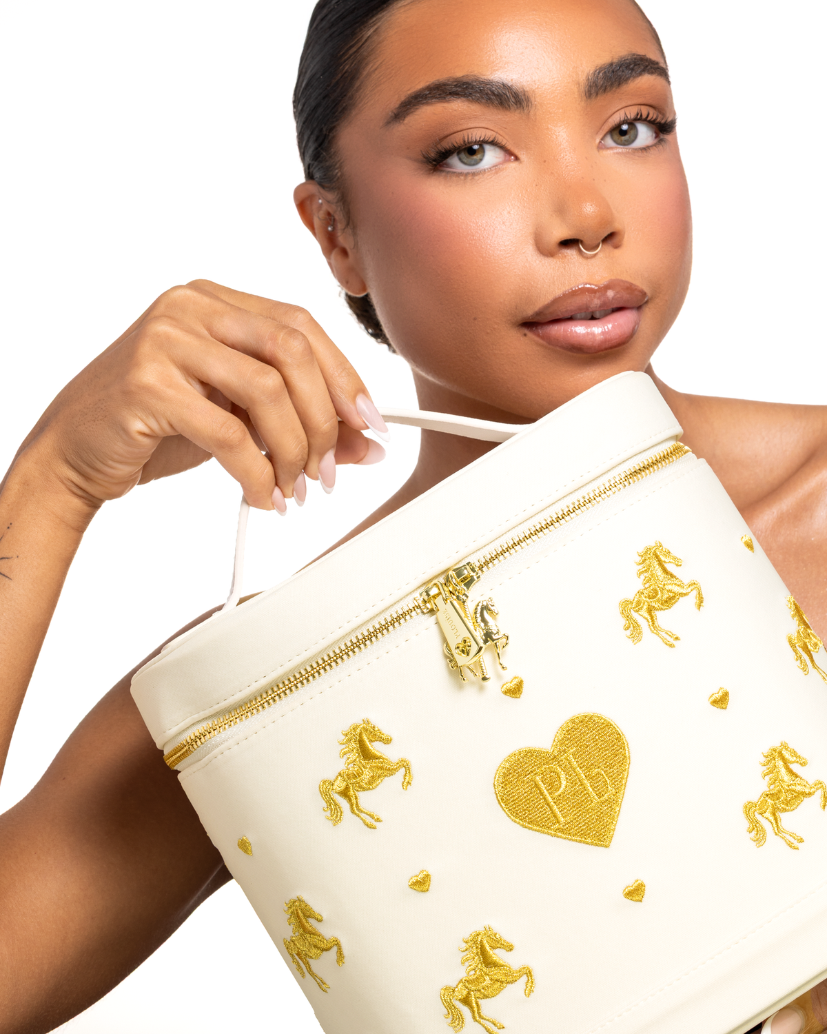 The Carousel Carry 7-Piece Beauty Gift Set